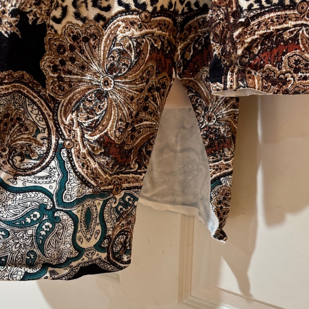 Euc Like New Chico’s Multicolor Patterned Sweater… - image 3